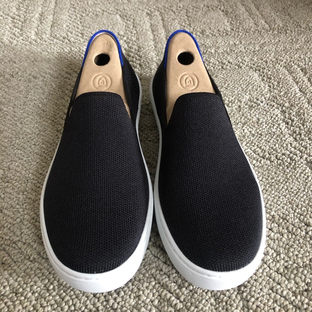 Black Rothy Sneakers - BRAND NEW